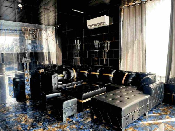 IBIZA FARM BY THE PARTY CITADEL, A 3BHK PRIVATE ViLLA WITH POOL : photo 4 de la chambre villa avec piscine privée