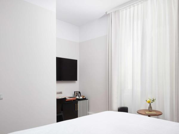 Anglo American Hotel Florence, Curio Collection By Hilton : photo 1 de la chambre chambre lit king-size premium