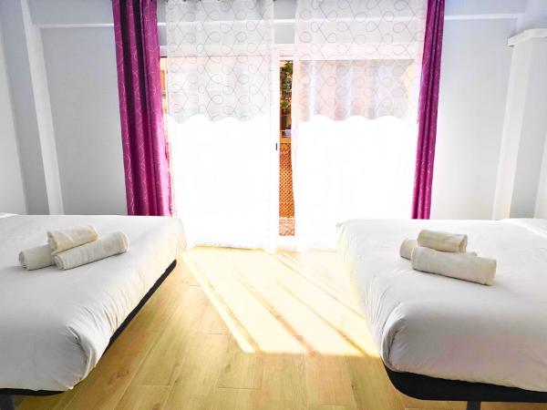 Apartamentos Bulevar : photo 3 de la chambre studio avec balcon