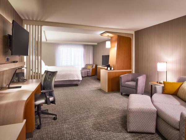 Courtyard by Marriott Salt Lake City Downtown : photo 3 de la chambre suite lit king-size