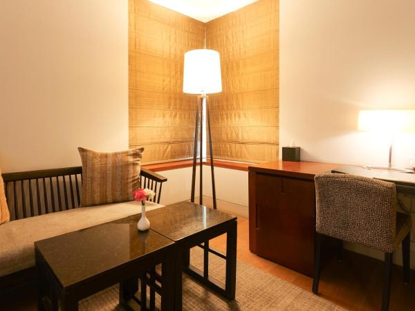 The Manor - New Delhi : photo 7 de la chambre chambre deluxe