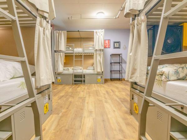 Wombat's City Hostel Munich Werksviertel : photo 1 de la chambre lit dans dortoir mixte de 6 lits