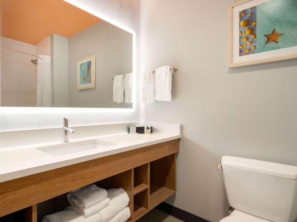 La Quinta Inn & Suites by Wyndham San Antonio Seaworld LAFB : photo 2 de la chambre chambre deluxe avec 2 lits queen-size - non-fumeurs