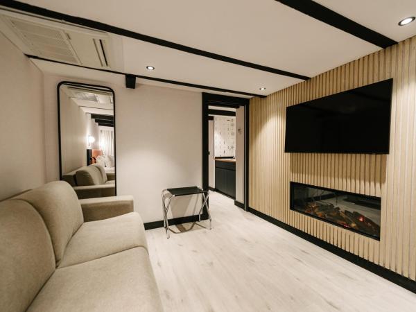 Catalonia Vondel Amsterdam : photo 4 de la chambre appartement - amstel