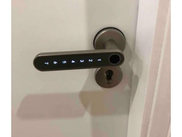 Quebra Costas House : photo 4 de la chambre chambre simple avec salle de bains commune