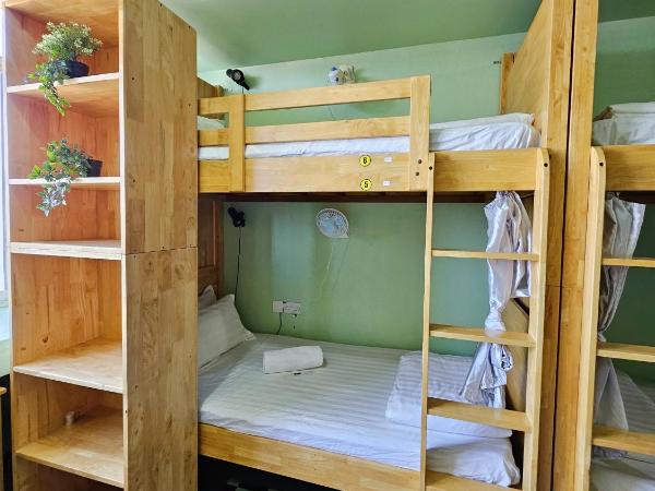 The 60 : photo 4 de la chambre lit simple dans dortoir pour femmes