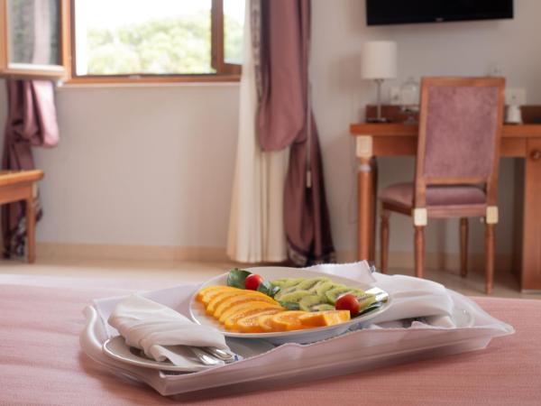 Hotel Parco delle Fontane : photo 7 de la chambre suite junior