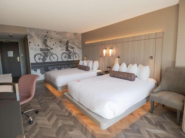 Coast Victoria Hotel & Marina by APA : photo 3 de la chambre chambre lit queen-size