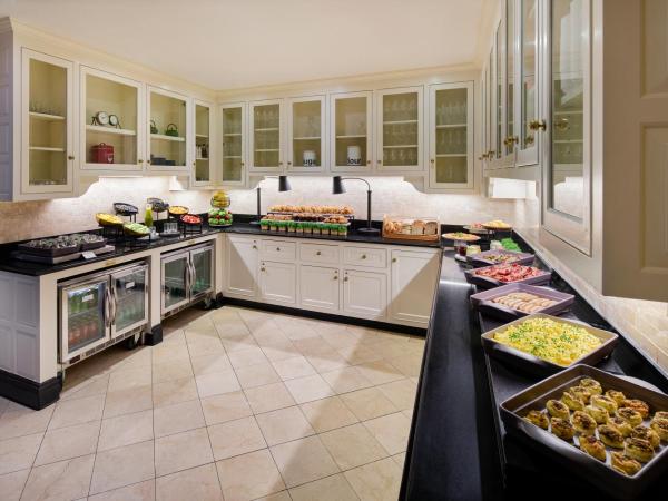 Fairmont Copley Plaza : photo 5 de la chambre chambre fairmont or avec lit queen-size