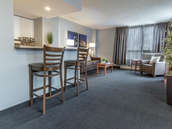 Hôtel Saint-Laurent Montréal : photo 10 de la chambre suite lit king-size exécutive