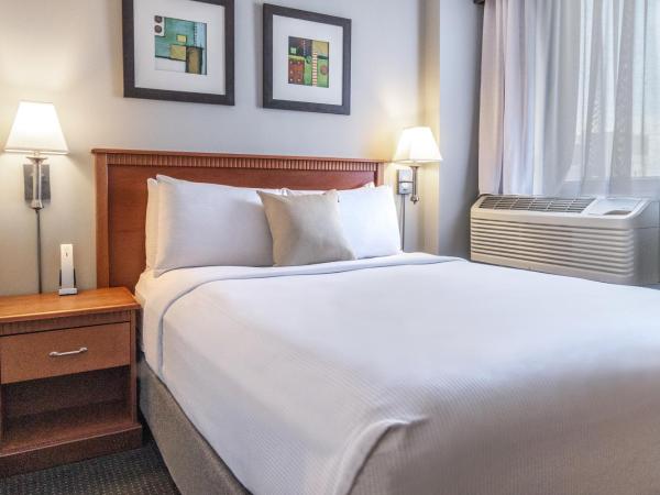 Hôtel Saint-Laurent Montréal : photo 1 de la chambre suite 1 chambre lit queen-size