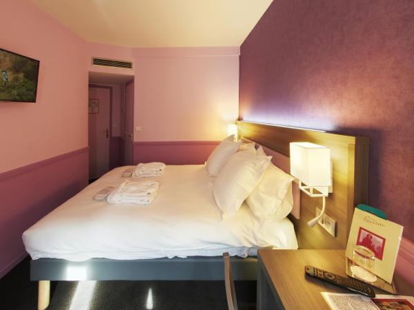 Hôtel Poussin : photo 5 de la chambre chambre double ou lits jumeaux