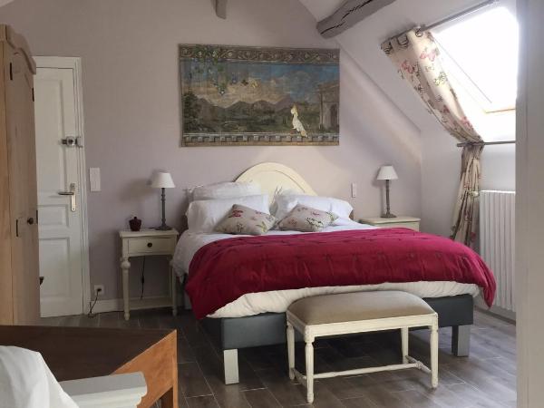 Les Colonnes De Chanteloup : photo 4 de la chambre chambre familiale