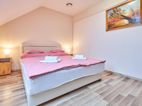 ADA Apartmanház : photo 1 de la chambre appartement 1 chambre