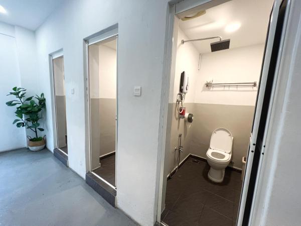 Sleep Here Hostel, Melaka : photo 8 de la chambre lit superposé dans dortoir mixte