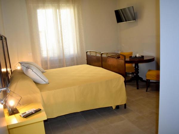 Il Trovatore Rooms : photo 4 de la chambre chambre double avec salle de bains privative