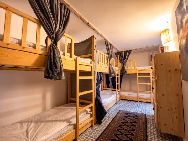 Giraffe Hostel-Sea view Rooftop : photo 10 de la chambre lit simple en dortoir