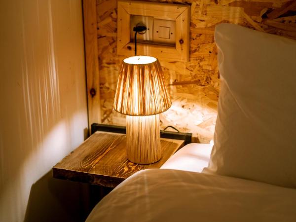 Giraffe Hostel-Sea view Rooftop : photo 9 de la chambre chambre double avec salle de bains commune