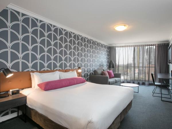 Mantra Sydney Central : photo 1 de la chambre studio lit queen-size