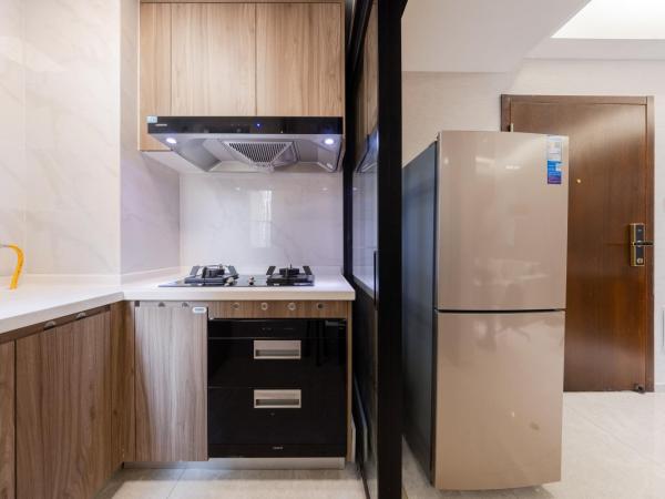 Boruisi Video and Audio Light House - Shenzhen Convention and Exhibition Center Gangxia Metro Station : photo 10 de la chambre suite supérieure 1 chambre