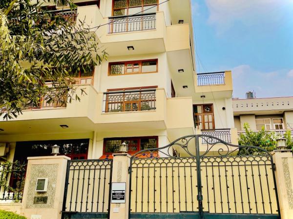 BedChambers Service Apartment, South City 1 : photo 9 de la chambre appartement 3 chambres