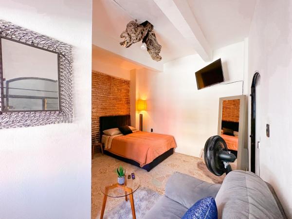 HABITACIONES HVUZ, Centro : photo 1 de la chambre chambre double avec salle de bains privative