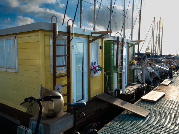 Alghero house boat : photo 8 de la chambre mobile home