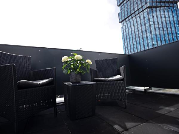 Skyline Hotel City Frankfurt : photo 4 de la chambre chambre double avec balcon