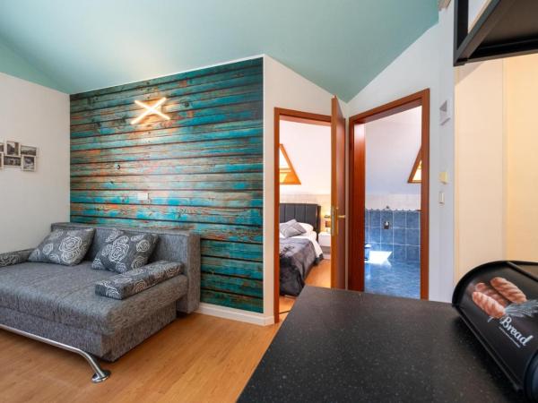 Villa Jidro : photo 4 de la chambre appartement (2 + 2)