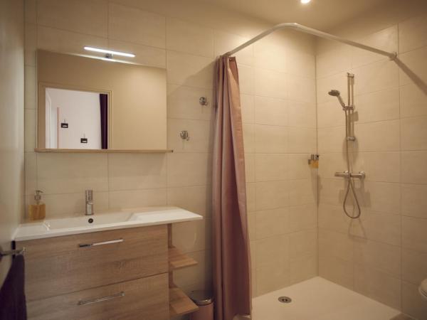 Maison Saint James : photo 7 de la chambre suite - vue sur jardin