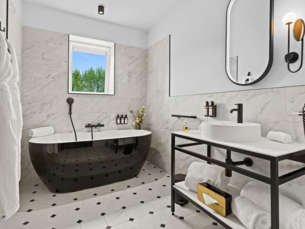 LE RITUEL HOTEL & SPA : photo 4 de la chambre junior suite sorel