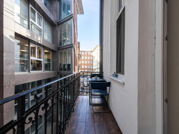 Urban Rooms : photo 3 de la chambre chambre double deluxe avec baignoire