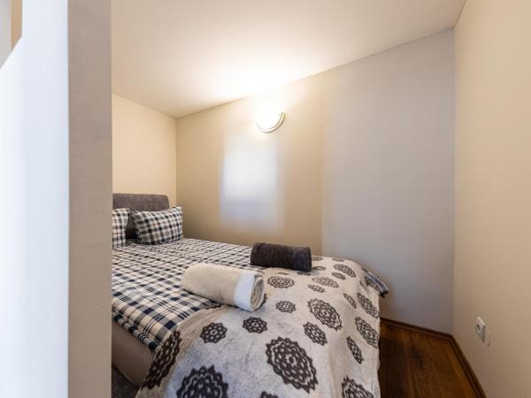 Urban Rooms : photo 1 de la chambre chambre familiale avec salle de bains commune