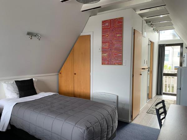 Wakatipu View Apartments : photo 5 de la chambre appartement avec vue sur la montagne