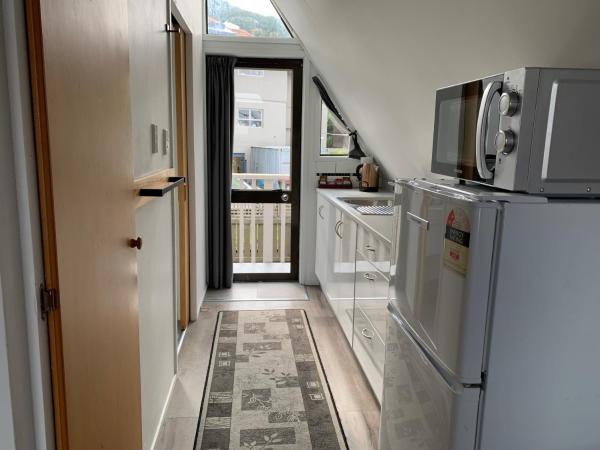 Wakatipu View Apartments : photo 6 de la chambre appartement avec vue sur la montagne