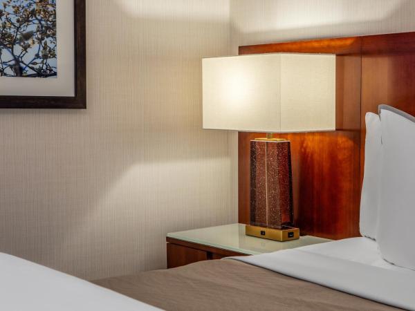 The Westin Boston Seaport District : photo 4 de la chambre harbor 1 king suite, 1 bedroom junior suite, harbor view