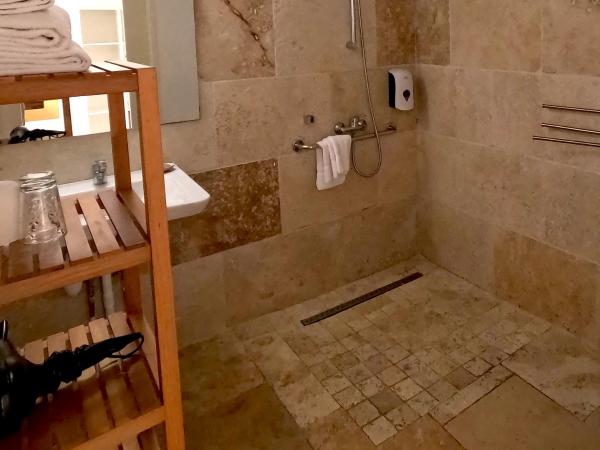 Azur Hotel : photo 7 de la chambre chambre double supérieure - vue sur mer