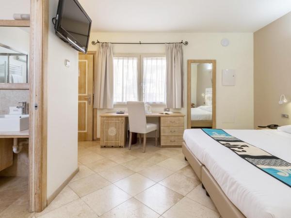 Hotel Domomea : photo 5 de la chambre chambre double ou lits jumeaux