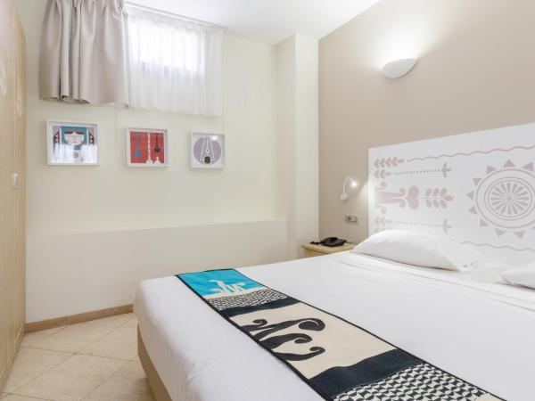 Hotel Domomea : photo 2 de la chambre chambre double ou lits jumeaux