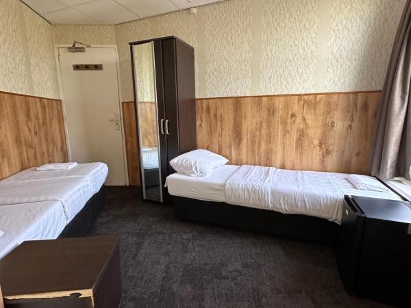 Flex-Inn : photo 1 de la chambre chambre lits jumeaux avec balcon