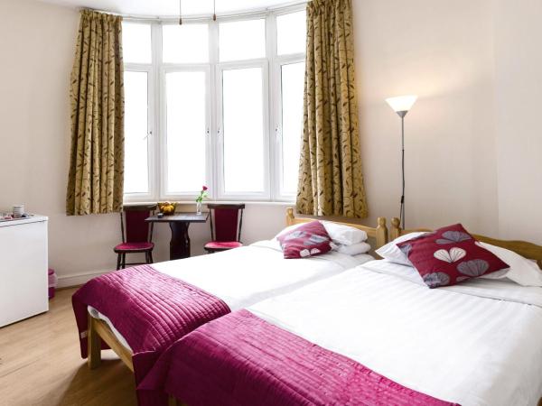 City London Hotel : photo 1 de la chambre chambre lits jumeaux