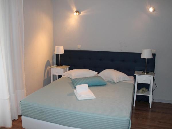 Hotel Porto Nobre : photo 3 de la chambre chambre double avec lit d'appoint