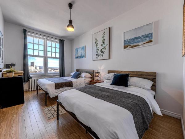 Hôtel Automatisé Manoir des Remparts : photo 4 de la chambre chambre double – vue sur lac