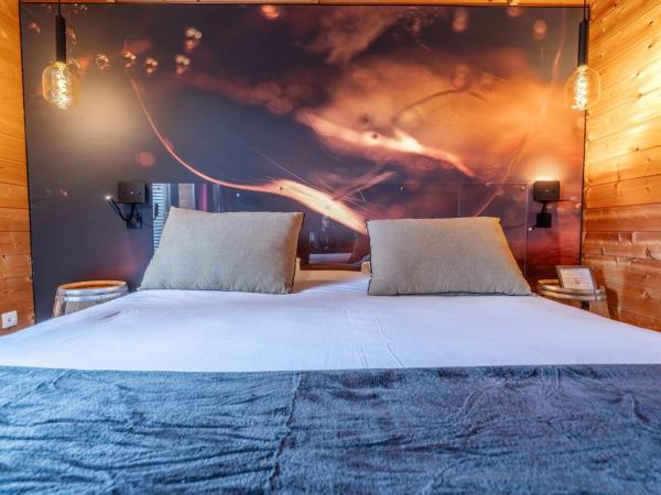 Hôtel Quai des Pontis : photo 3 de la chambre chambre double avec terrasse et vue sur la rivière