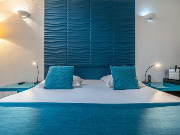 Hôtel Quai des Pontis : photo 4 de la chambre chambre quadruple