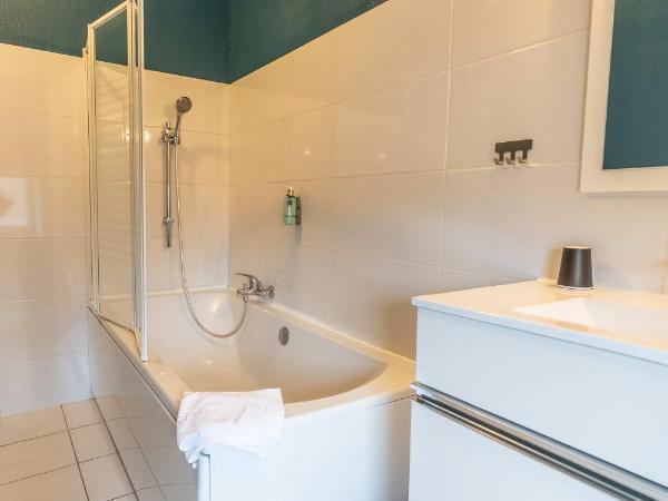 Hôtel Quai des Pontis : photo 3 de la chambre chambre quadruple