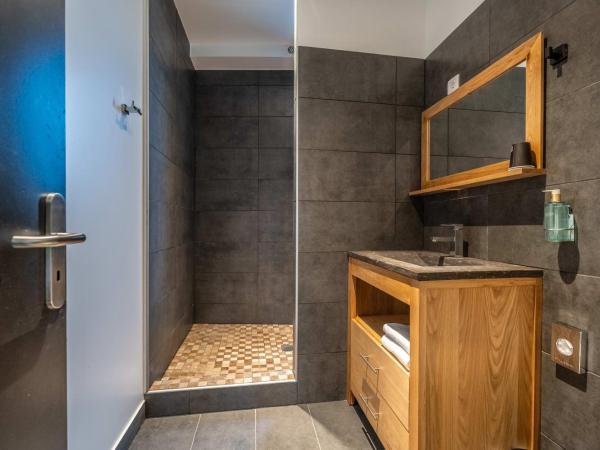 Hôtel Quai des Pontis : photo 9 de la chambre chambre quadruple