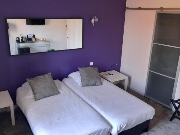 Hôtel Quai des Pontis : photo 5 de la chambre chambre lits jumeaux