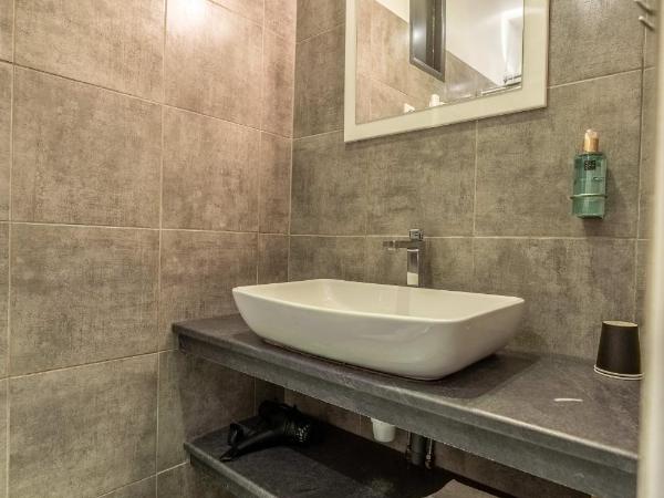 Hôtel Quai des Pontis : photo 6 de la chambre chambre lits jumeaux