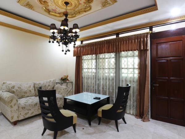 Jambrut Inn : photo 4 de la chambre grande chambre double